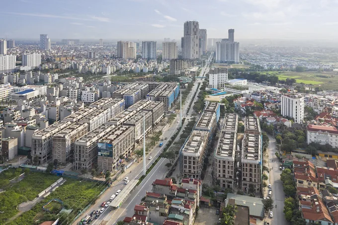 Ảnh đại diện bài: NHÀ DẦU TƯ HÀ NỘI CHUYỂN SANG ” ĐÁNH BẮT GẦN BỜ”