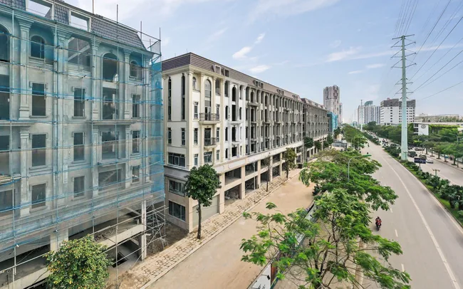 Ảnh đại diện bài: CẬN KẾ NGÀY BÀN GIAO, HIM LAM VẠN PHÚC “TUNG” CHÍNH SÁCH